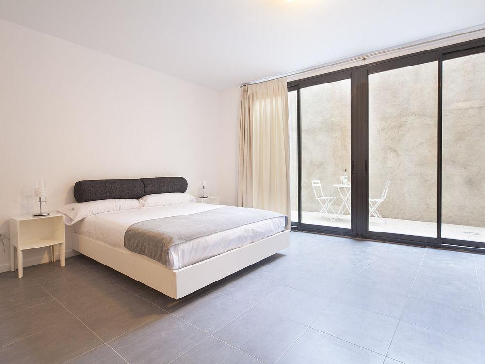 Sleep Eixample By Stay Barcelona Bagian luar foto